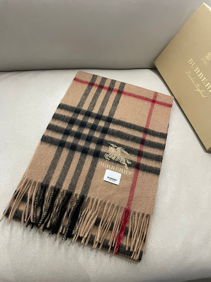 Fashionable autumn and winter cashmere scarf