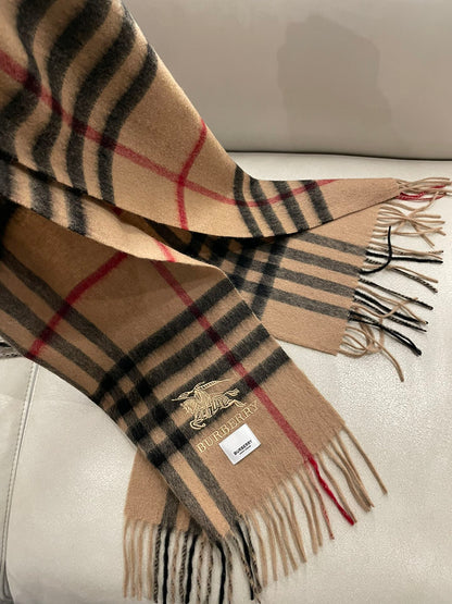 Fashionable autumn and winter cashmere scarf