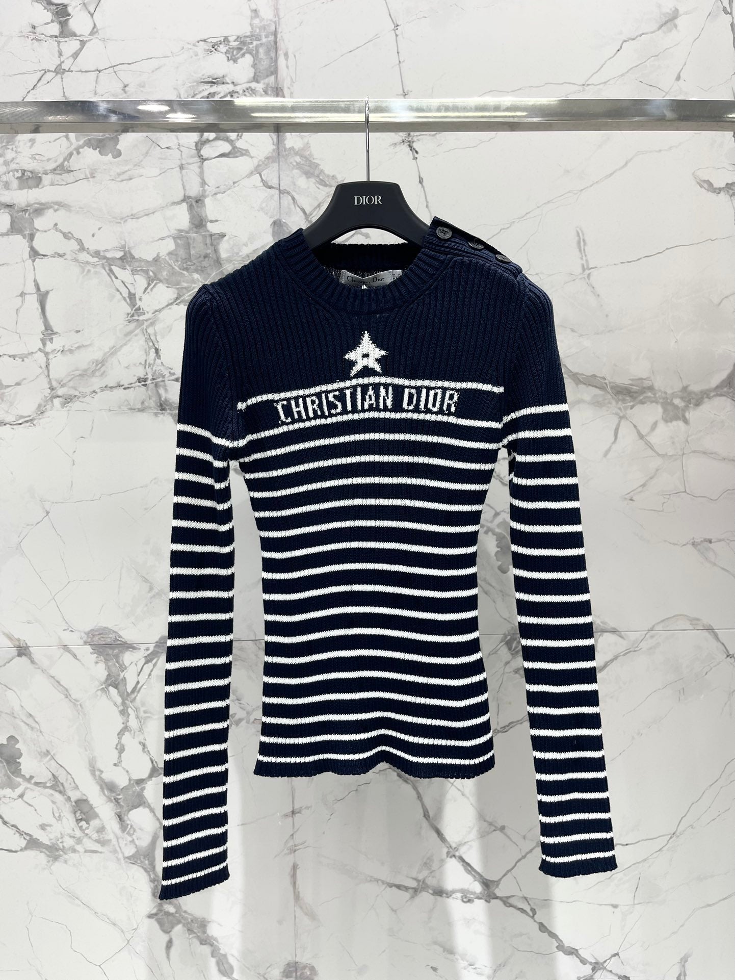 Five-pointed star jacquard striped knitted sweater