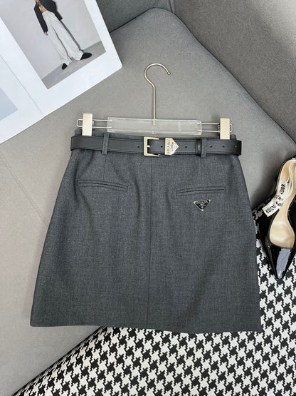 Woolen skirt