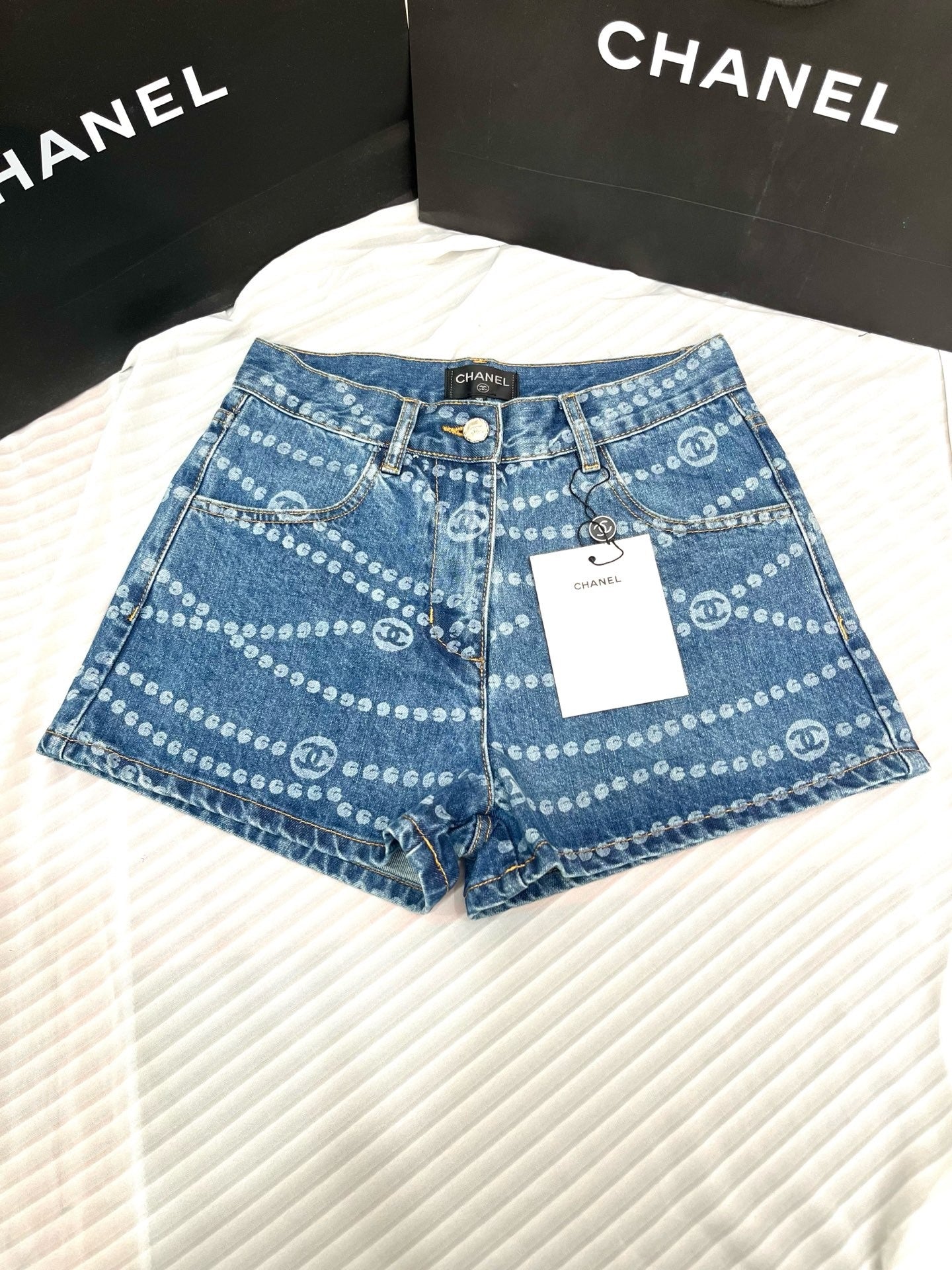 Spring and summer new arrival full print shorts