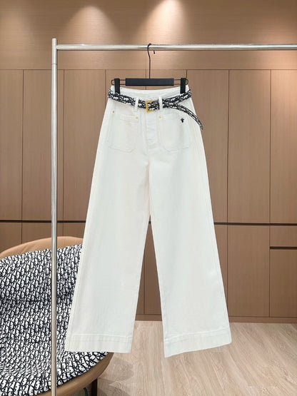 White jeans with logo on waist