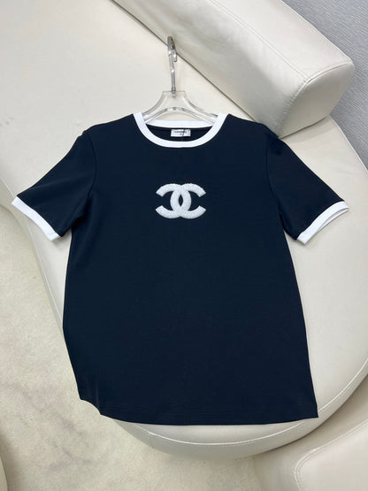 Round neck short sleeve T-shirt