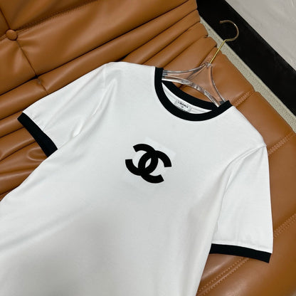 Round neck short sleeve T-shirt